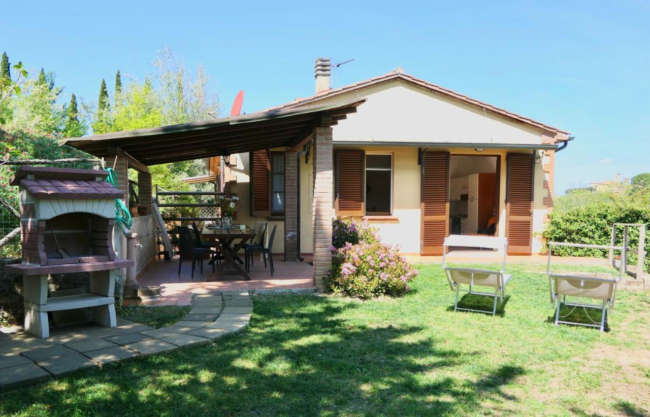 Chalet Elena In Montescudaio, Ground Floor With Fenced Garden 외부 사진