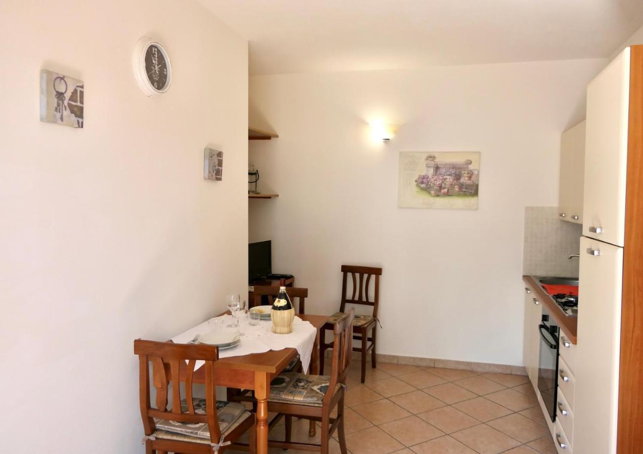Chalet Elena In Montescudaio, Ground Floor With Fenced Garden 외부 사진